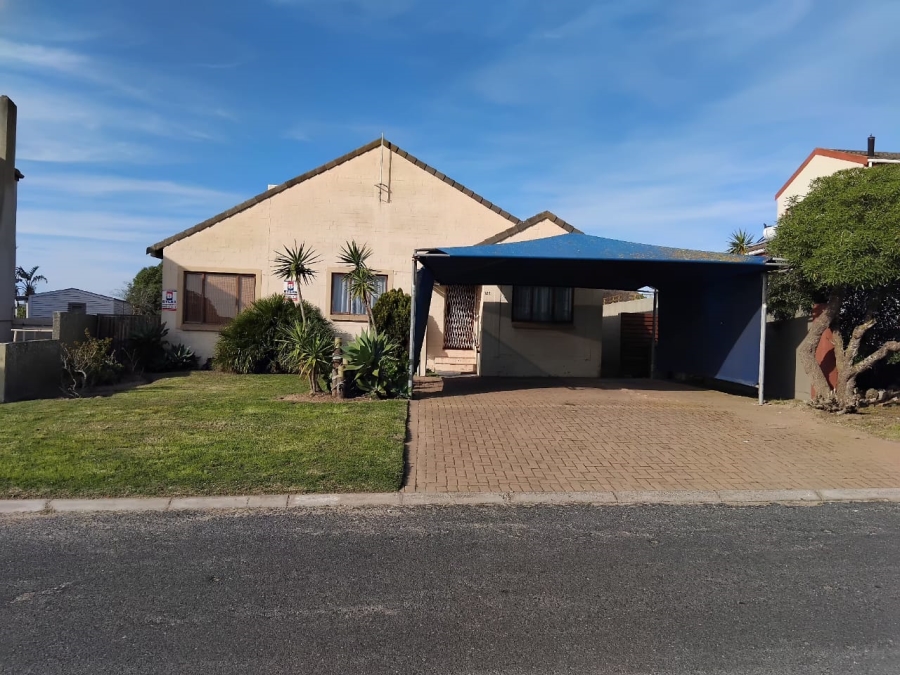 3 Bedroom Property for Sale in Country Club Western Cape